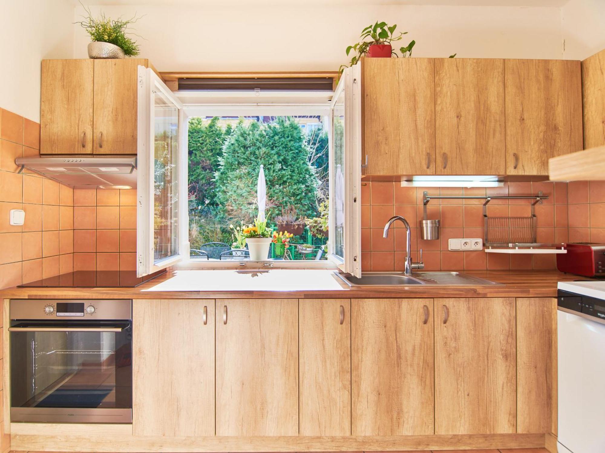 Cozy Apartments With Terrace Near Prague Castle Екстер'єр фото